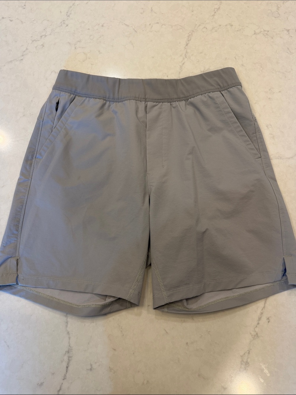 Public Rec Flex Shorts Men’s Athletic Running Gym Drawstring Grey Sz 32